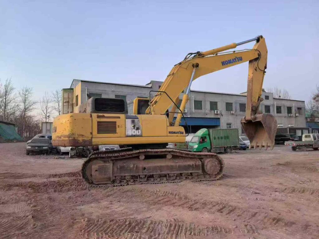 KOMATSU PC400-8 used excavator photo 2