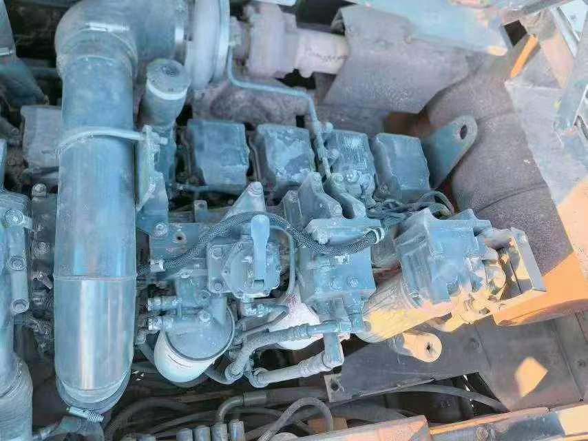KOMATSU PC400-8 used excavator photo 9