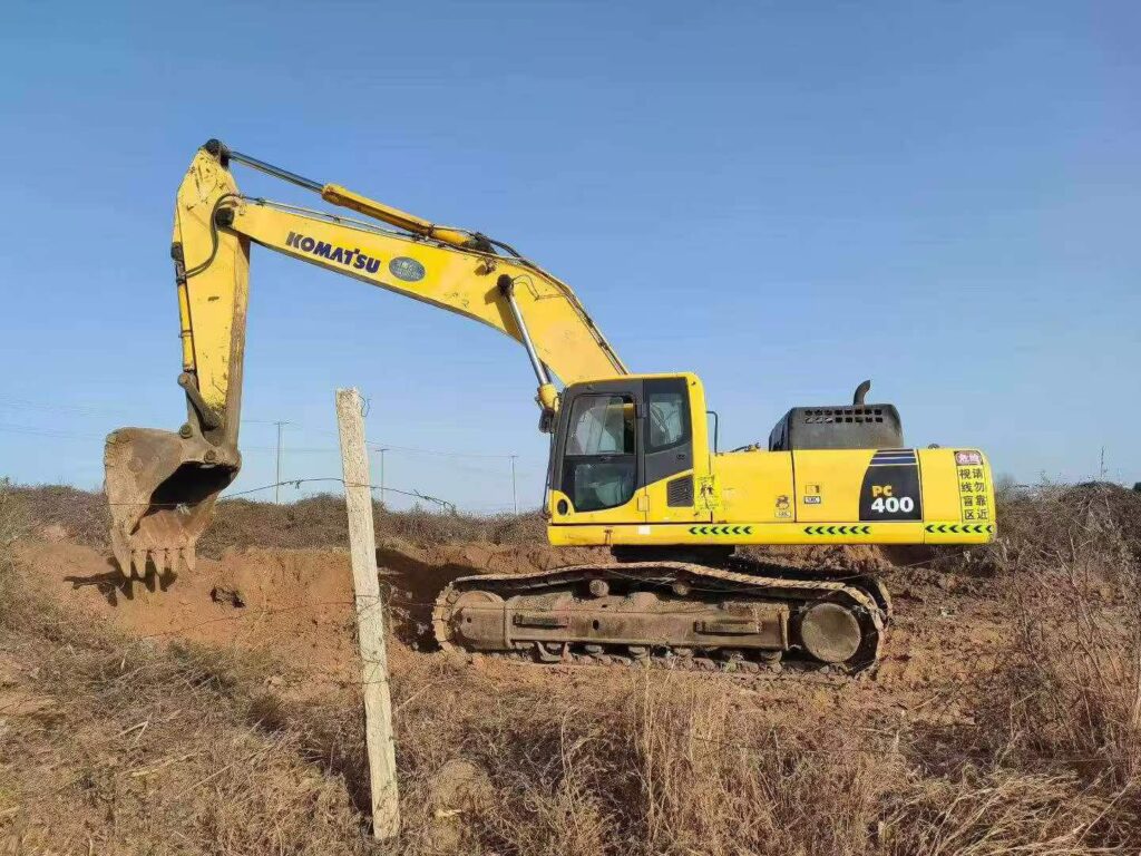 KOMATSU PC400-8 used excavator photo 2