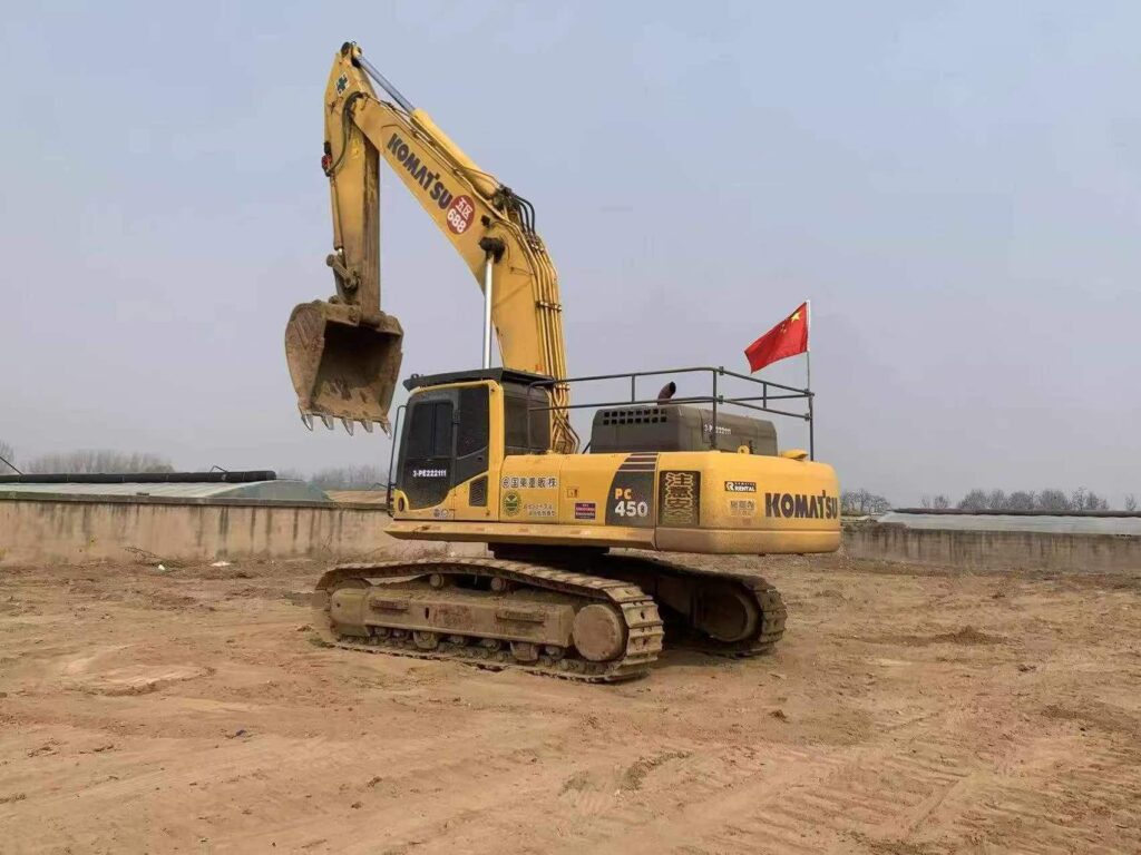 KOMATSU PC450-8 used excavator photo 2
