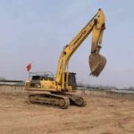 KOMATSU PC450-8 used excavator photo 4