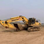 KOMATSU PC450-8 used excavator photo 1