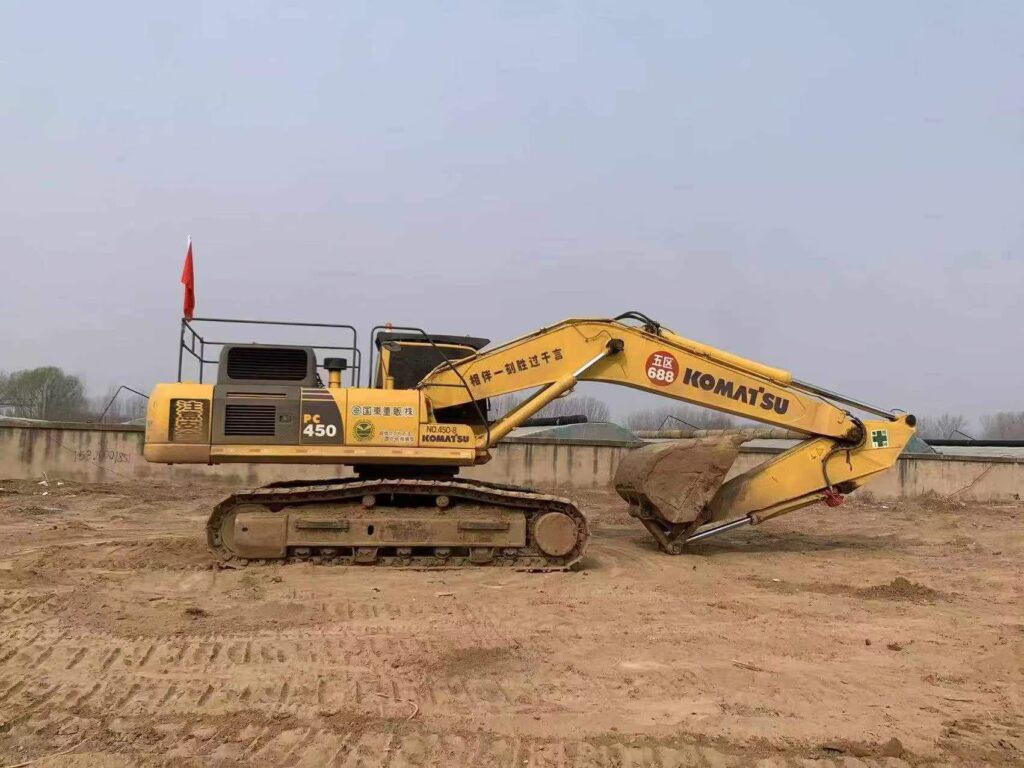 KOMATSU PC450-8 used excavator photo 3