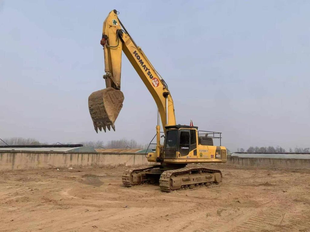 KOMATSU PC450-8 used excavator photo 1