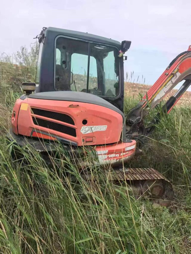 KUBOTA 165 used excavator photo 1