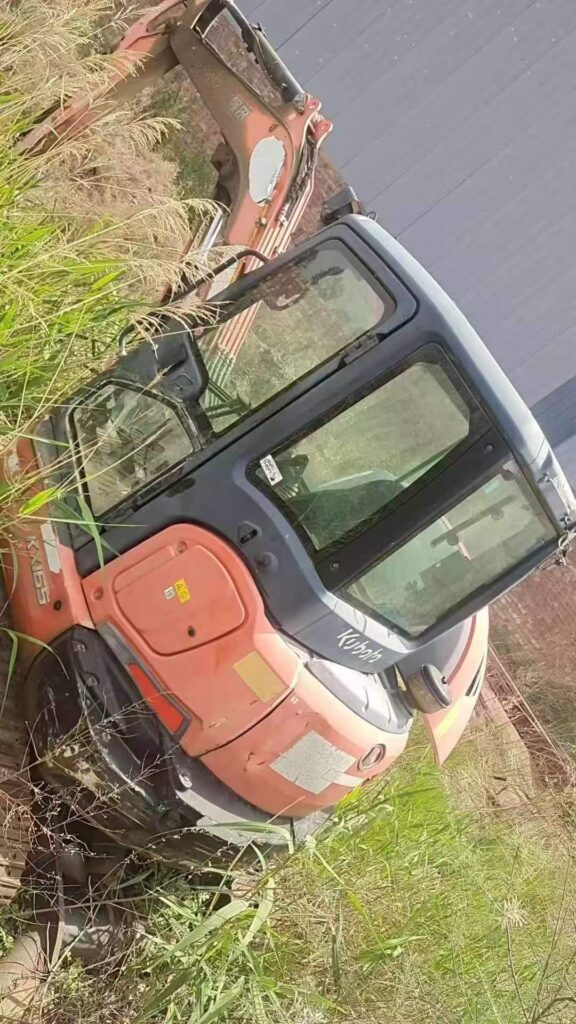 KUBOTA 165 used excavator photo 3