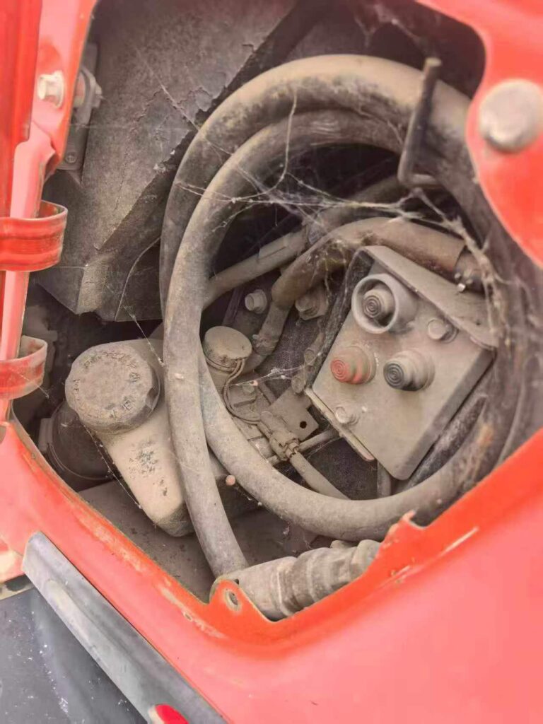 KUBOTA 165 used excavator photo 5