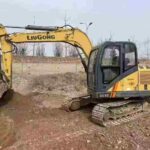 LIUGONG CLG908E used excavator photo 3