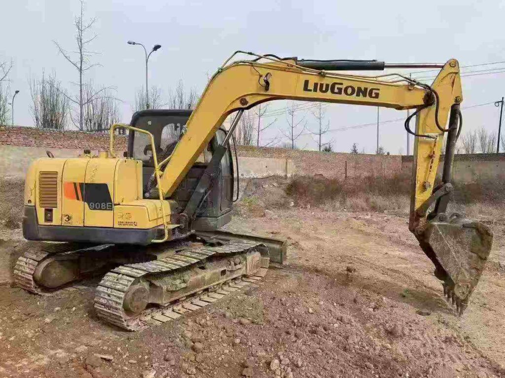 LIUGONG CLG908E used excavator photo 4