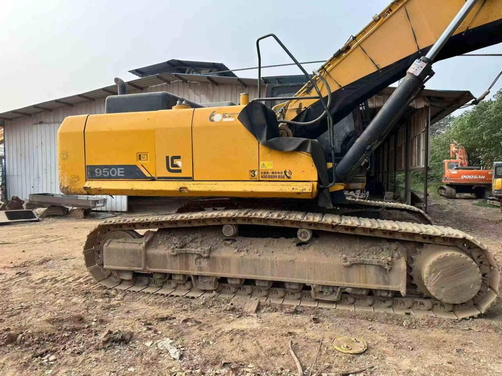 LIUGONG CLG960 used excavator photo 3
