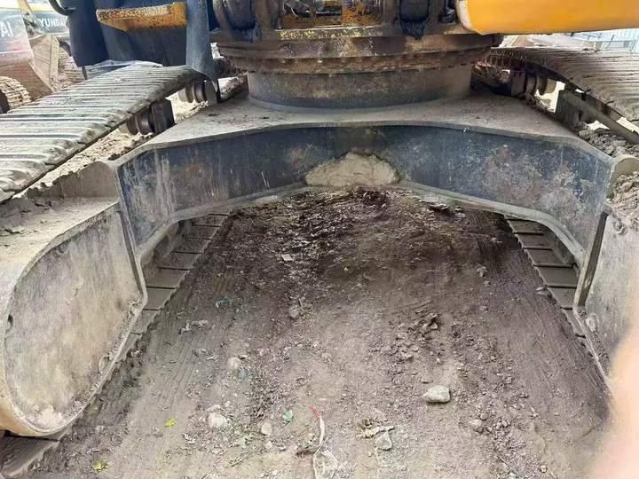 LIUGONG CLG960 used excavator photo 6