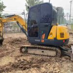 LIUGONG LG45E used excavator photo 3