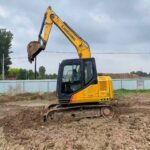 LIUGONG LG80E used excavator photo 6