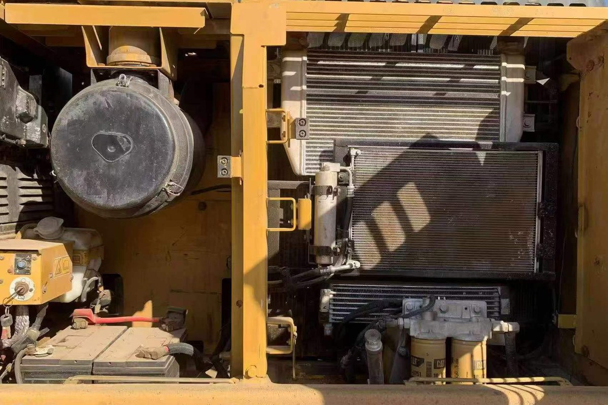 CAT 320D2L opened service compartment photo for visible engine bay review