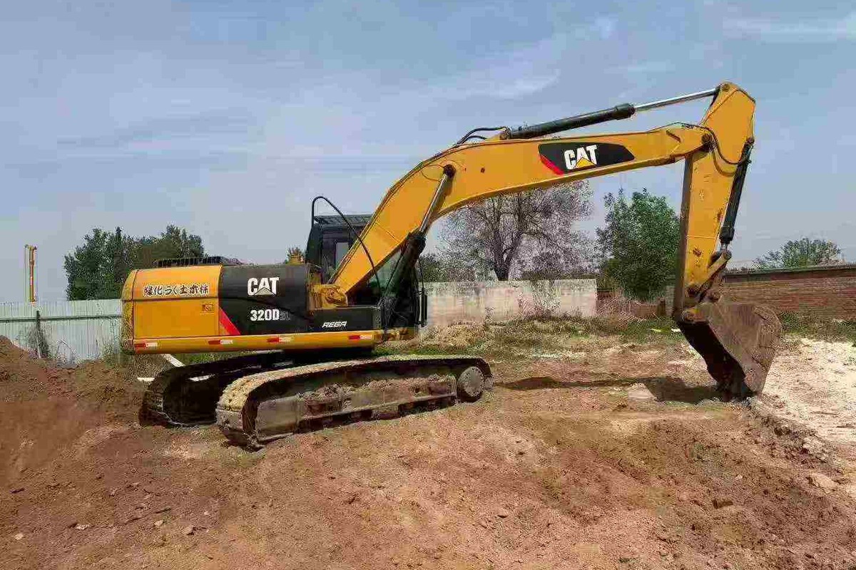 Foto de producto CAT usado para revisar identidad y desgaste