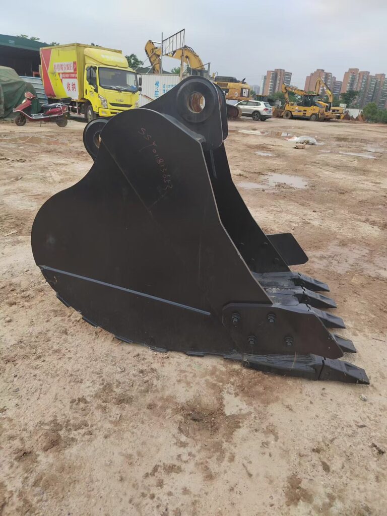 SANY 215PLUS Excavator Bucket spare parts photo 3