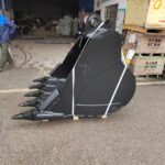 SANY 305H Excavator Bucket spare parts photo 2