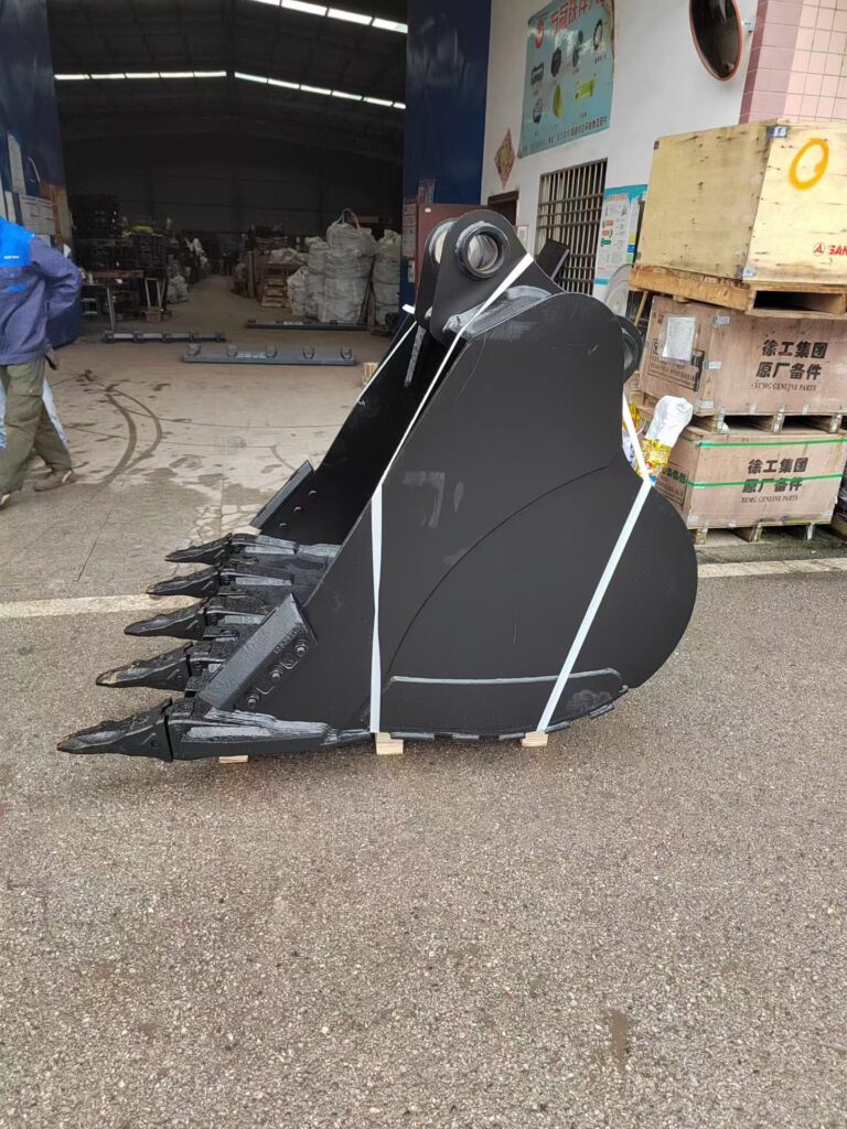 SANY 305H Excavator Bucket spare parts photo 2