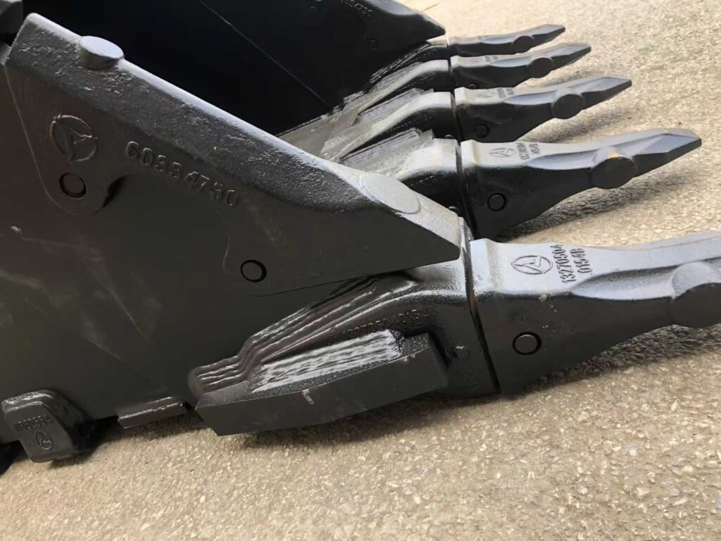 SANY 375 Excavator Bucket spare parts photo 8