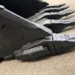 SANY 375 Excavator Bucket spare parts photo 8