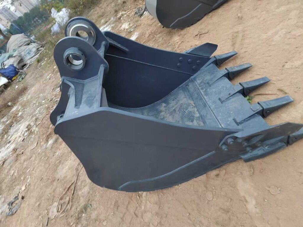 SANY 375, XCMG 215 Excavator Bucket spare parts photo 1