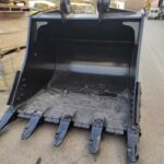 SANY 485, SANY 550 Excavator Bucket spare parts photo 1