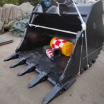SANY 485, SANY 550 Excavator Bucket spare parts photo 7