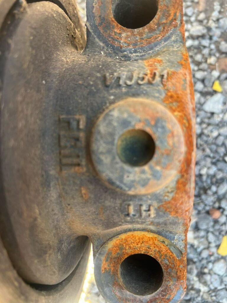 SANY 485, XCMG 490, KOMATSU 450 Track Roller spare parts photo 4
