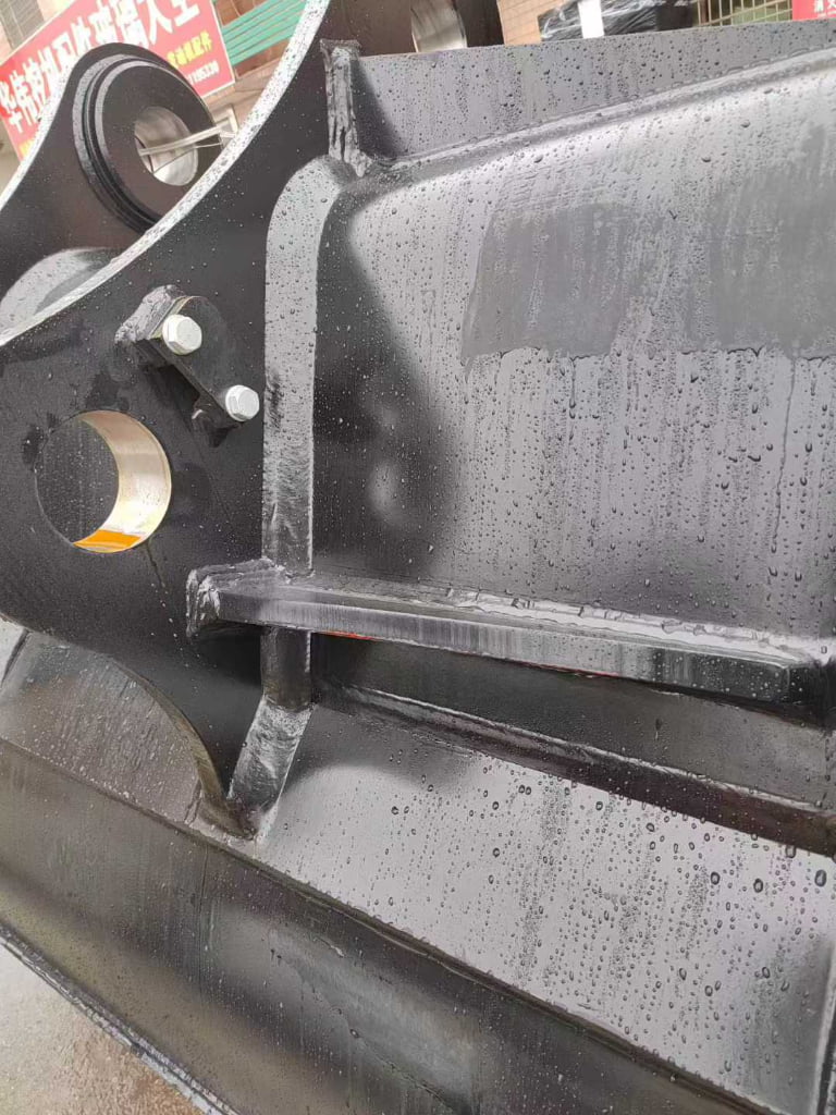 SANY 550 Bucket Teeth / Cutting Edge spare parts photo 5