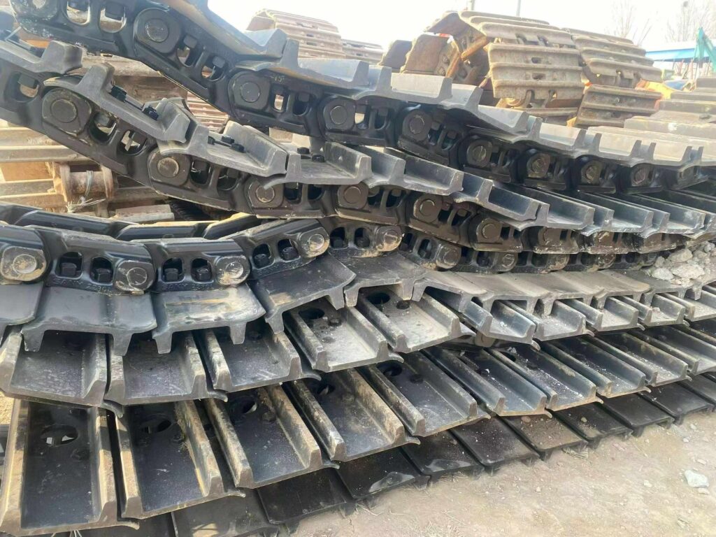 SANY 550 Track Chain Assembly spare parts photo 2