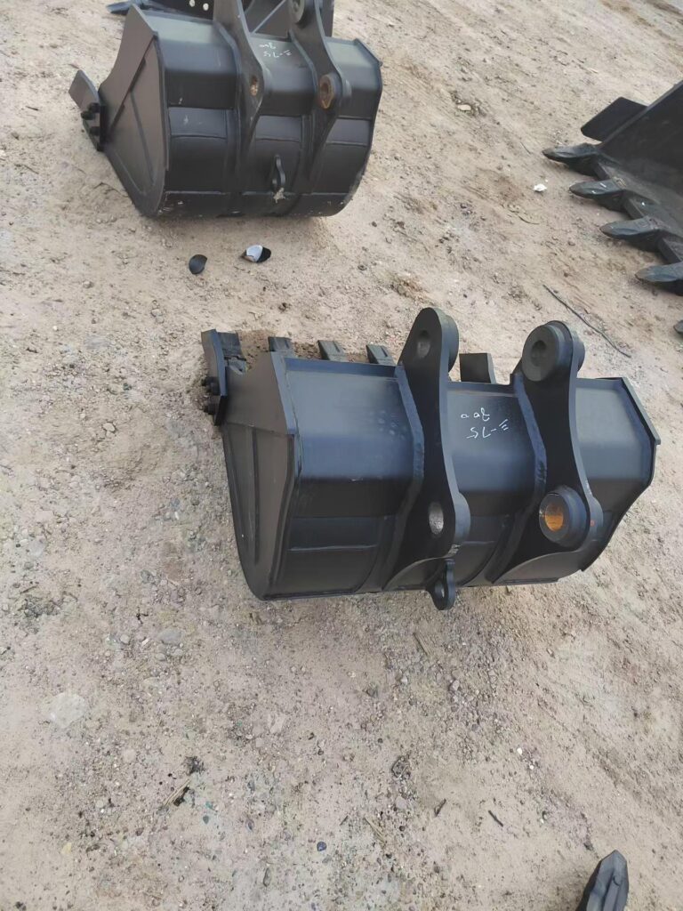 SANY 75 Excavator Bucket spare parts photo 6
