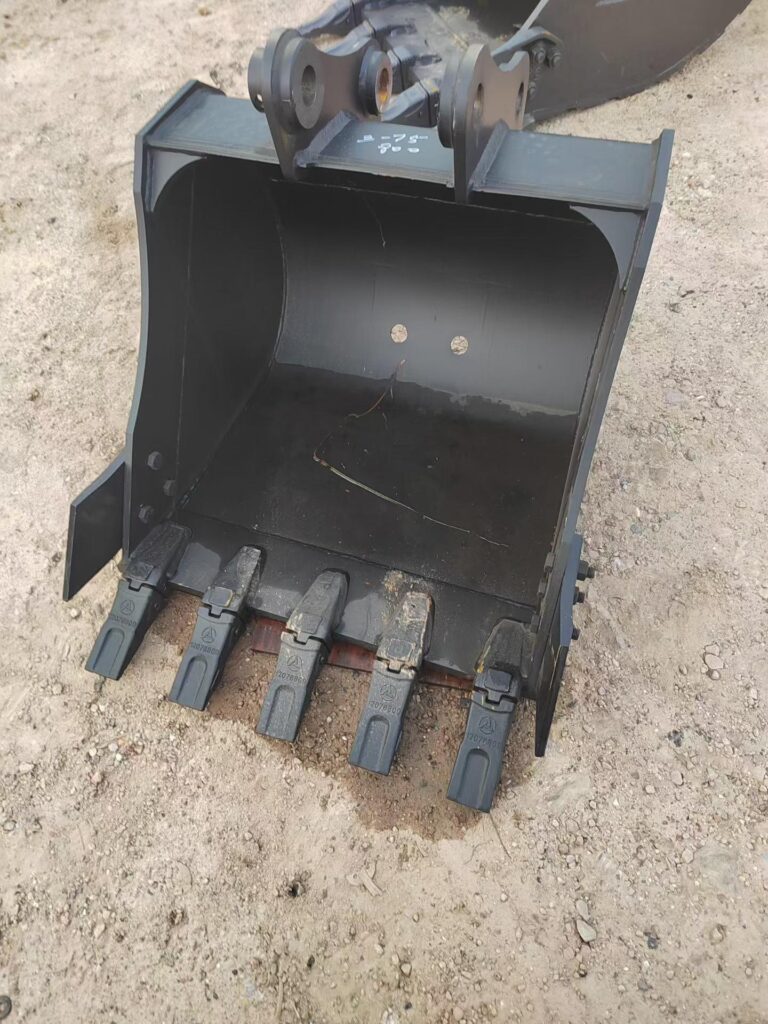 SANY 75 Excavator Bucket spare parts photo 7