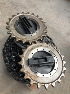 SANY 75 Track Chain Assembly spare parts photo 1