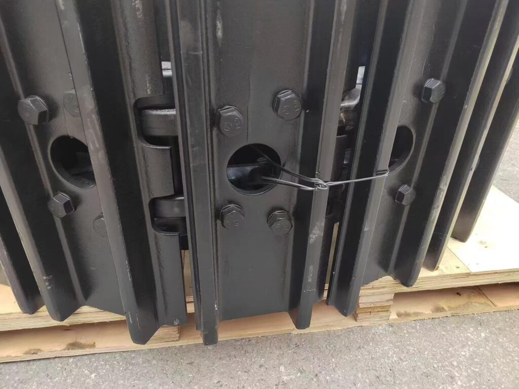 SANY 750 Track Chain Assembly spare parts photo 5