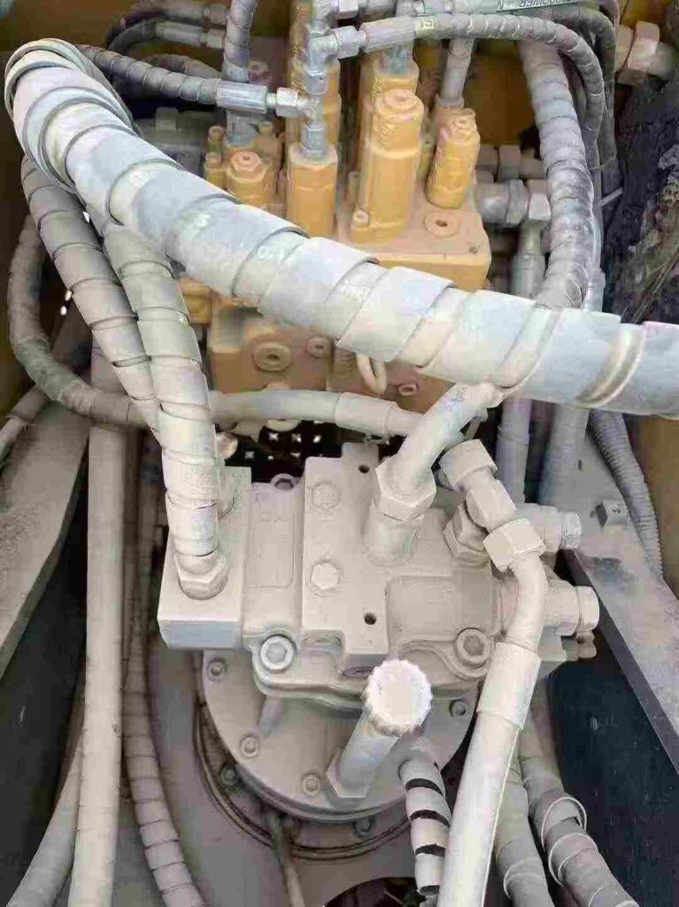 SANY SY135C used excavator photo 6