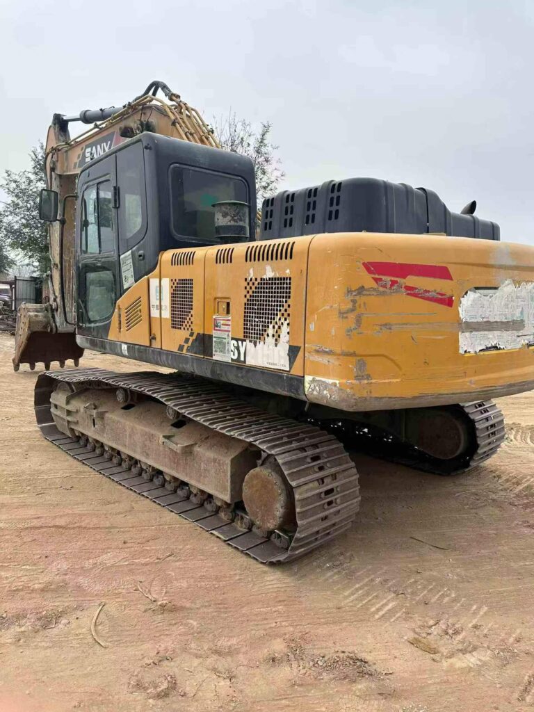 SANY SY215 used excavator photo 1