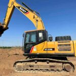 SANY SY215 used excavator photo 1