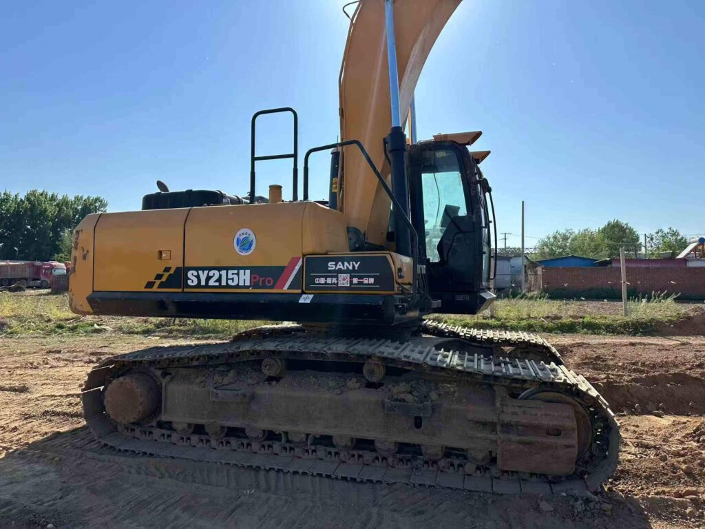 SANY SY215 used excavator photo 3