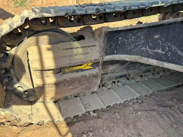 SANY SY215 used excavator photo 5