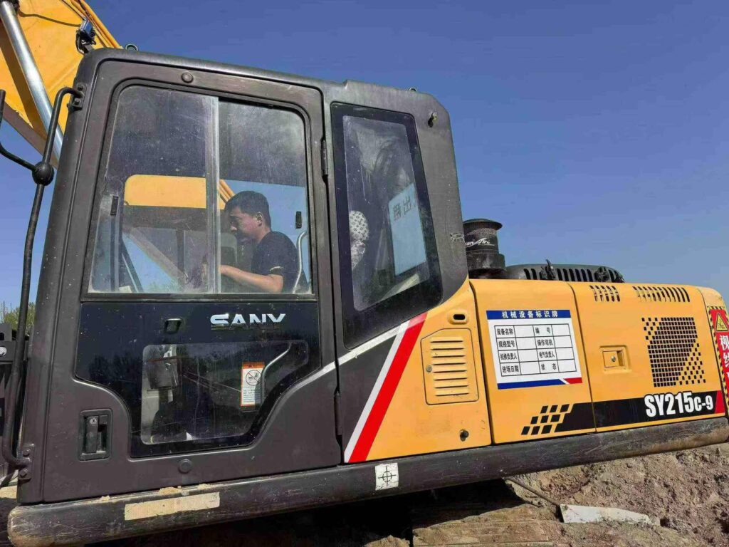 SANY SY215-9 used excavator photo 6