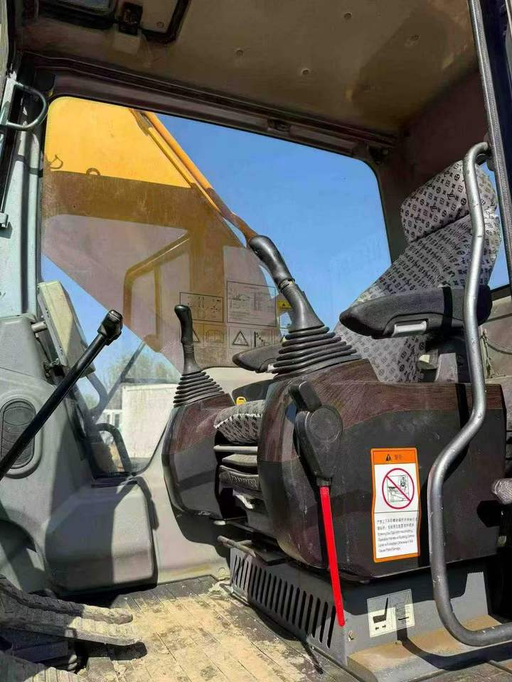 SANY SY215-9 used excavator photo 8