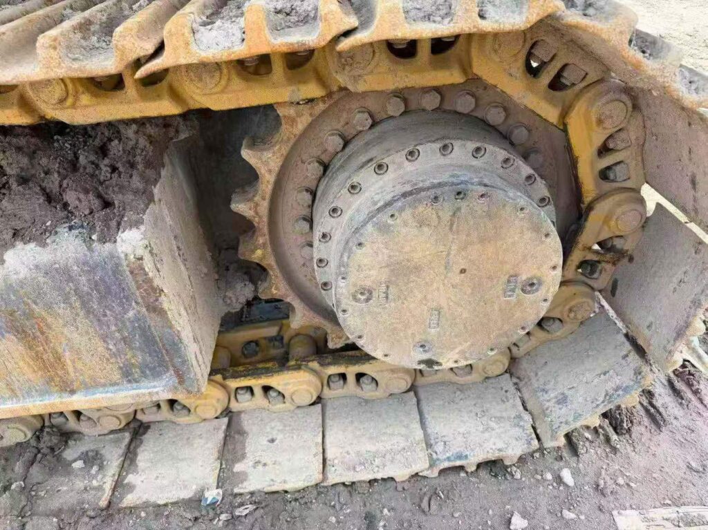 SANY SY305 used excavator photo 3