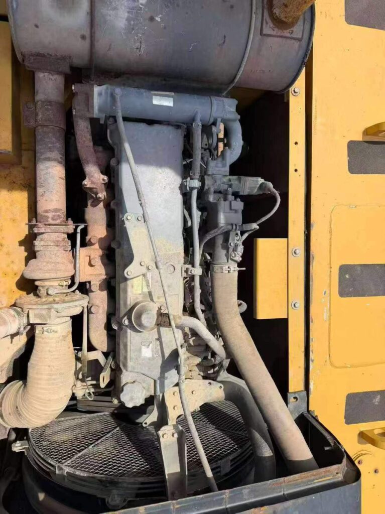 SANY SY305 used excavator photo 7