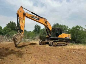 SANY SY305 used excavator photo 1
