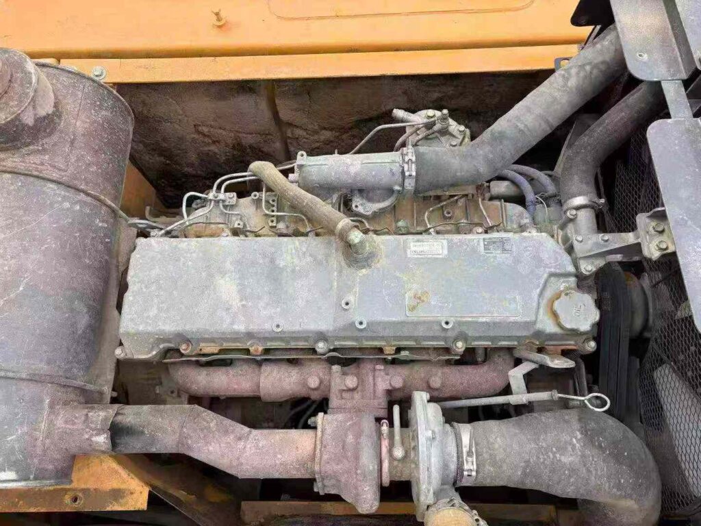SANY SY305 used excavator photo 8