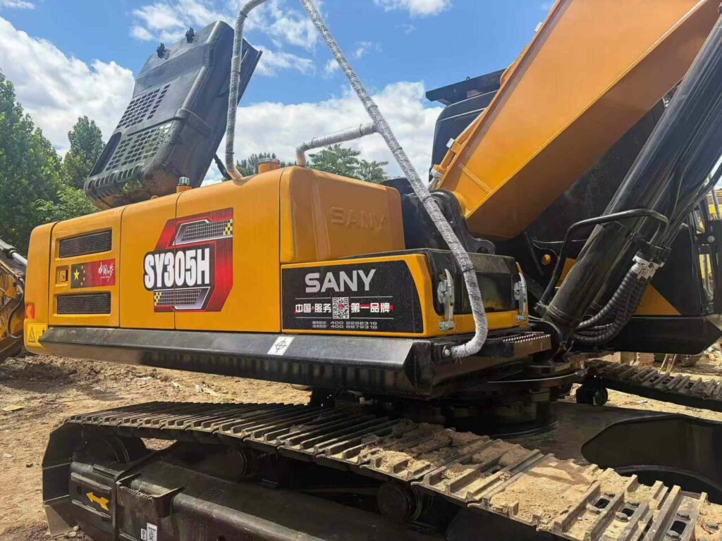SANY SY305 used excavator photo 3