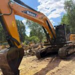 SANY SY305 used excavator photo 4