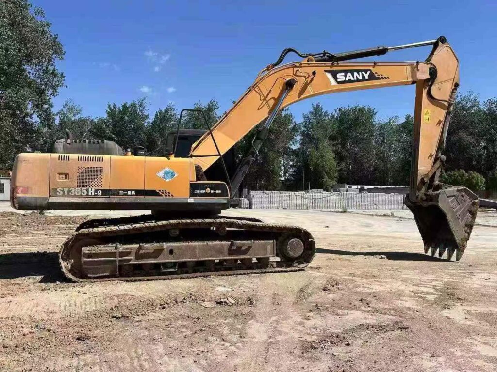 SANY SY305 used excavator photo 2