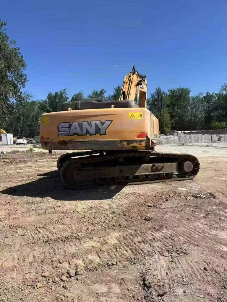 SANY SY305 used excavator photo 4
