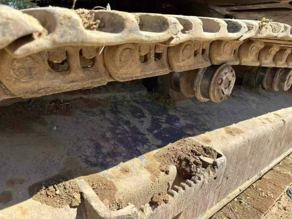 SANY SY305 used excavator photo 6